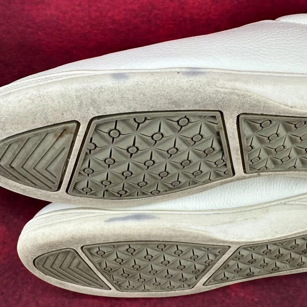 I LOVE COMFORT WOMEN'S WHITE SNEAKERS FOR WALK/NURSE LEATHER SIZE 8.5M